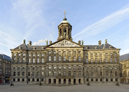 Exterieur_Koninklijk_Paleis_Amsterdam_-_copyright_Koninklijk_Paleis_Amsterdam_